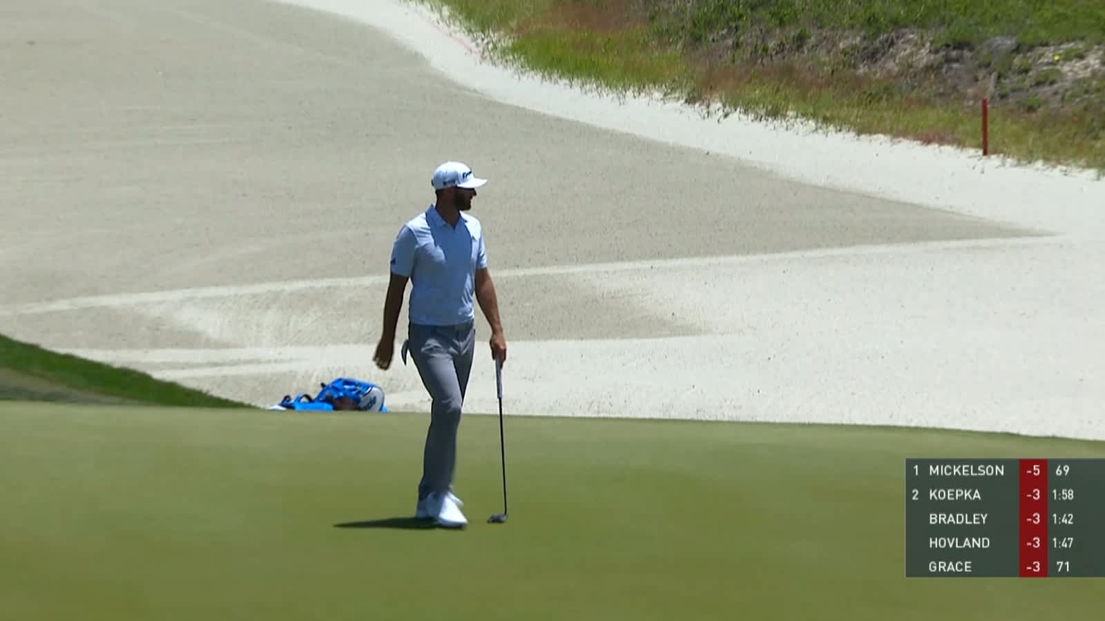 Dustin Johnson drains long eagle putt at the PGA Championship 