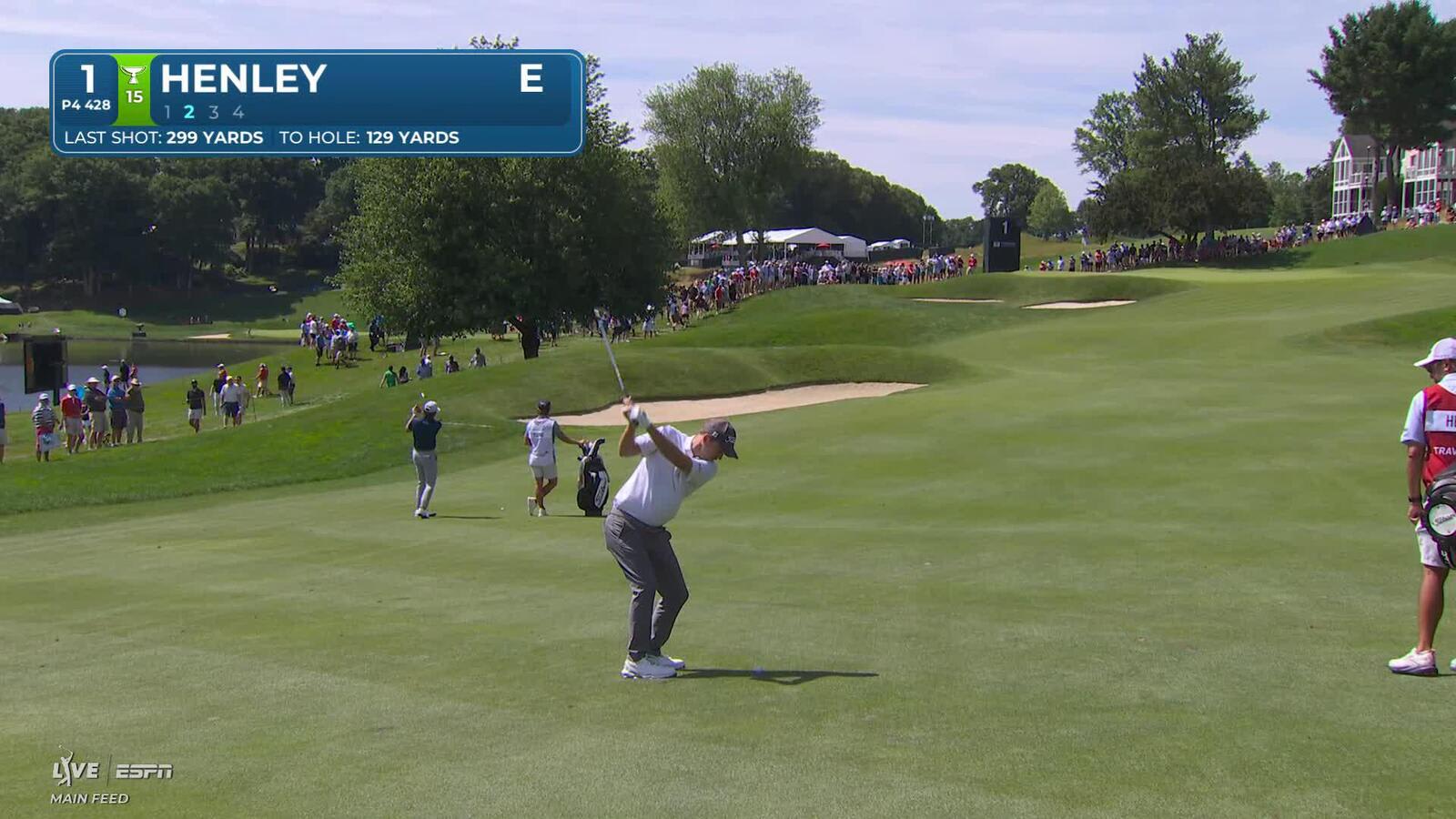 Russell Henley sinks 22-foot birdie putt on No. 1 at Travelers