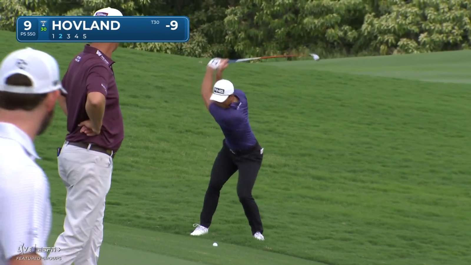 Viktor Hovland finds the green in two to set up birdie at The Sentry