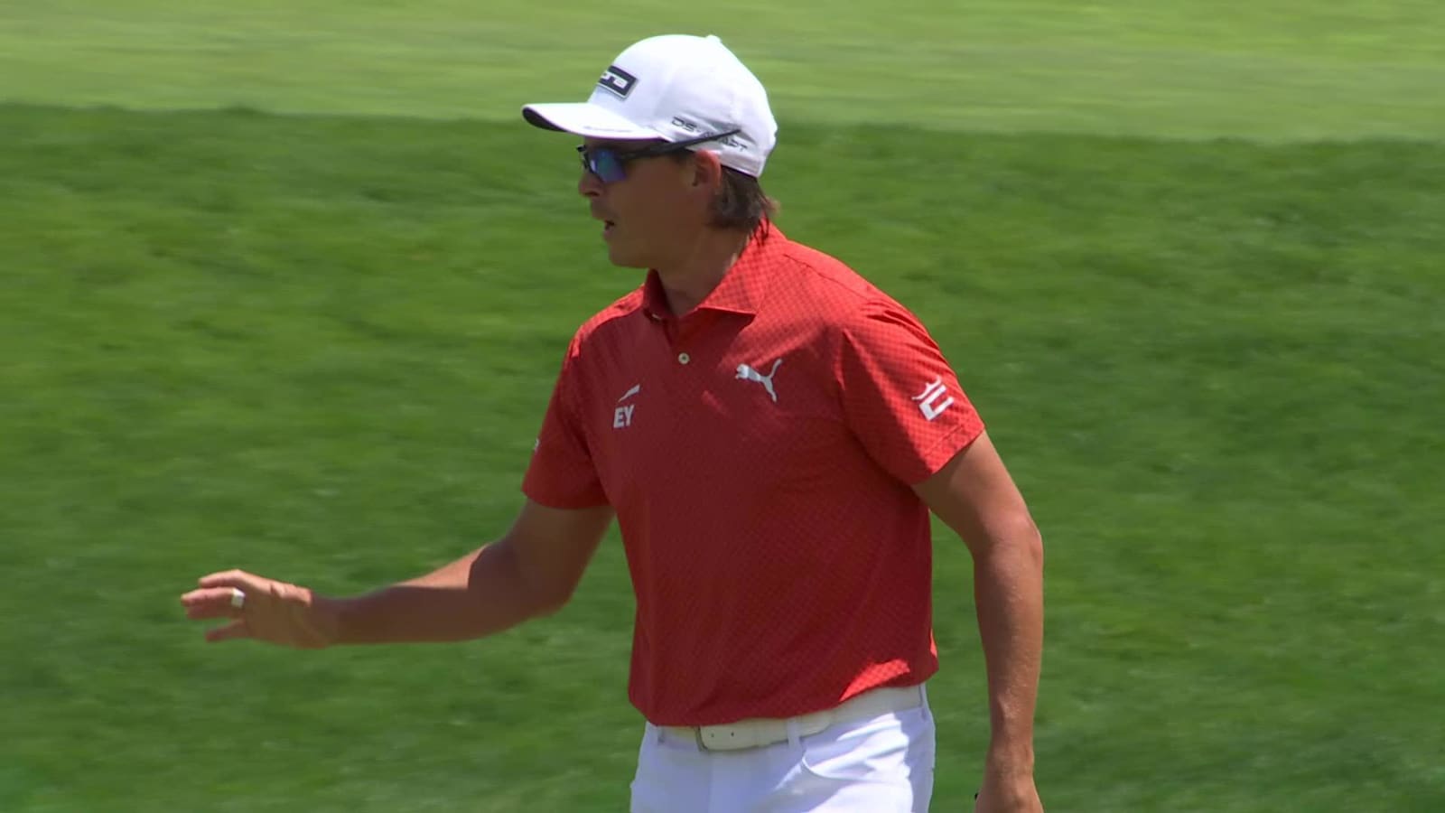 Rickie Fowler gets to 6-under through seven holes with another birdie at Truist Championship