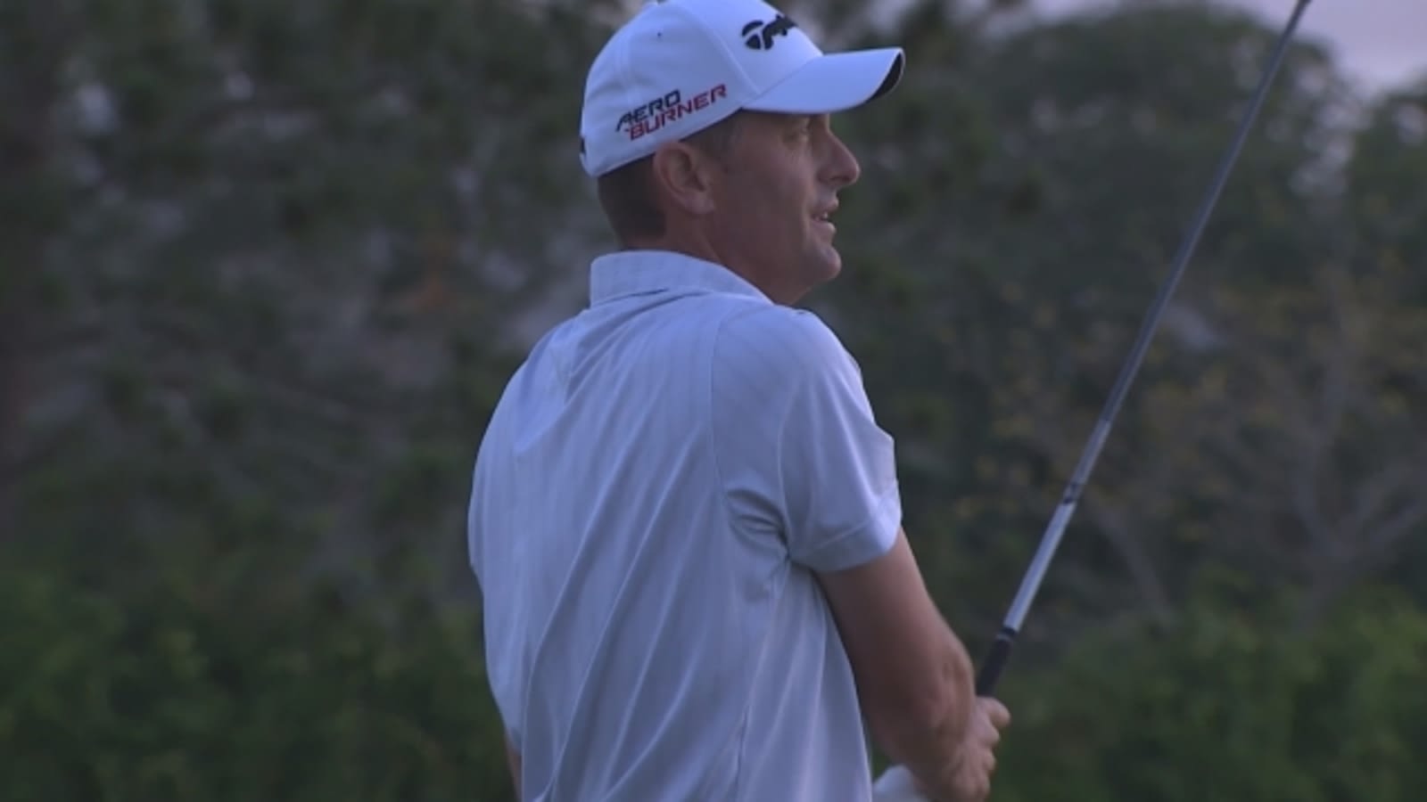 Scott Parel takes the early lead at Panama Claro