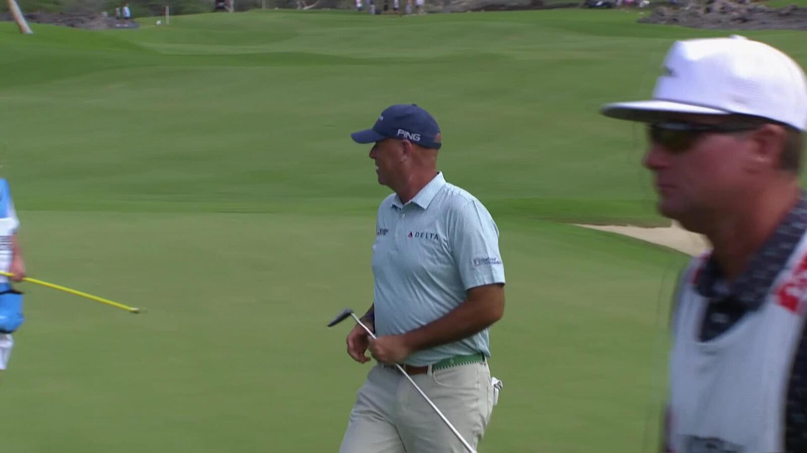 Stewart Cink makes birdie on No. 13 at Mitsubishi Electric Championship at Hualalai