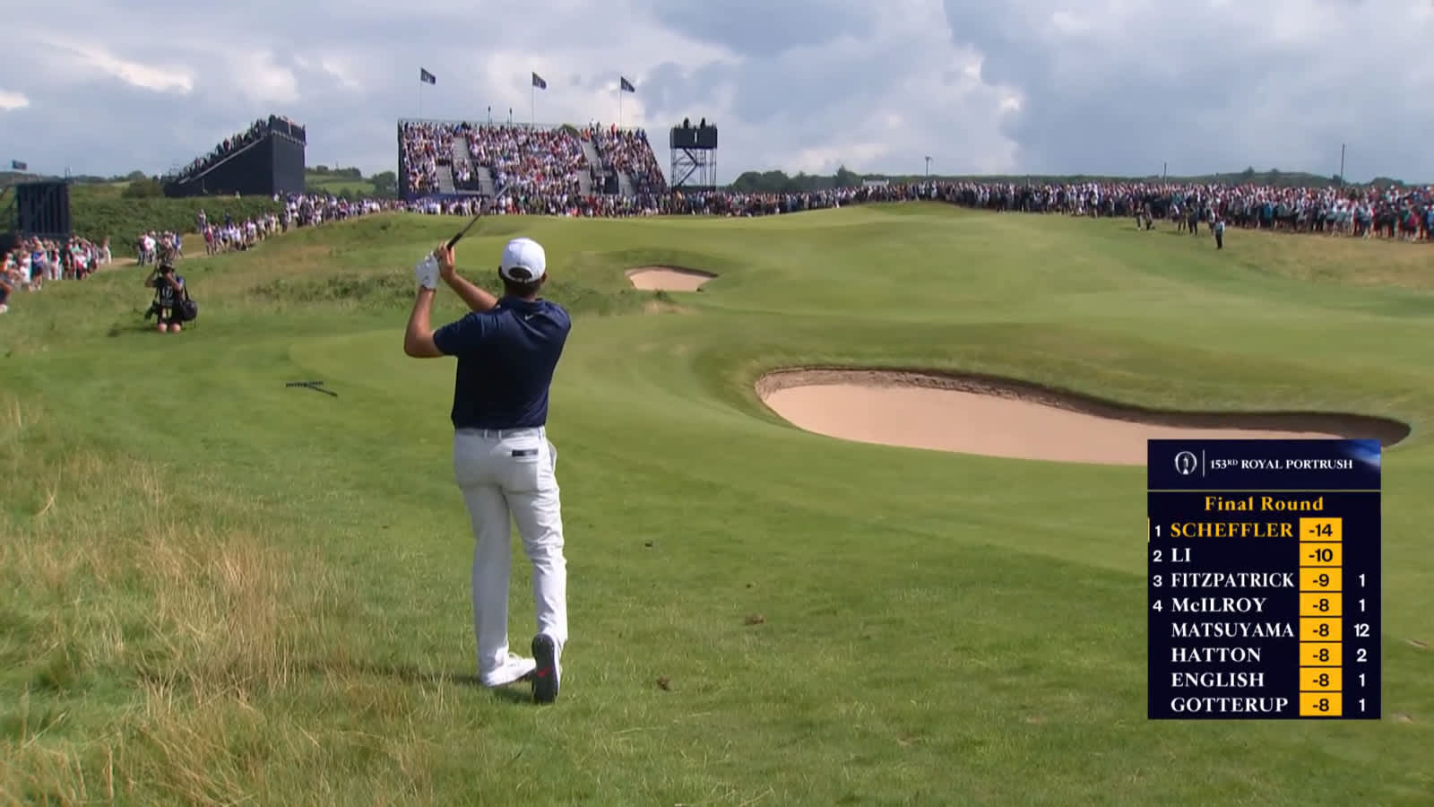 Scottie Scheffler opens final round with elite iron shot to set up tap-in birdie