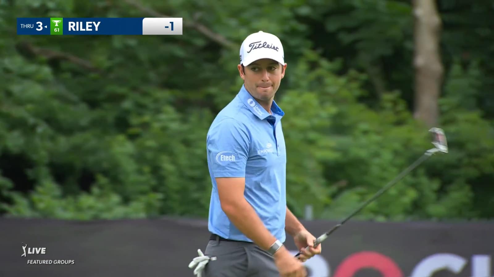 Davis Riley curls in a 30-foot birdie putt at Rocket Mortgage