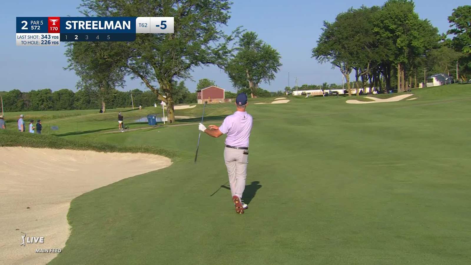 Kevin Streelman reaches in two to set up birdie at John Deere