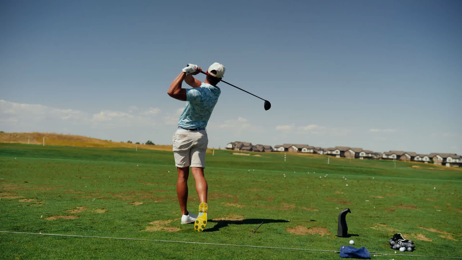 Long-hitting Charlie Reiter guesses his yardages at The Ascendant 