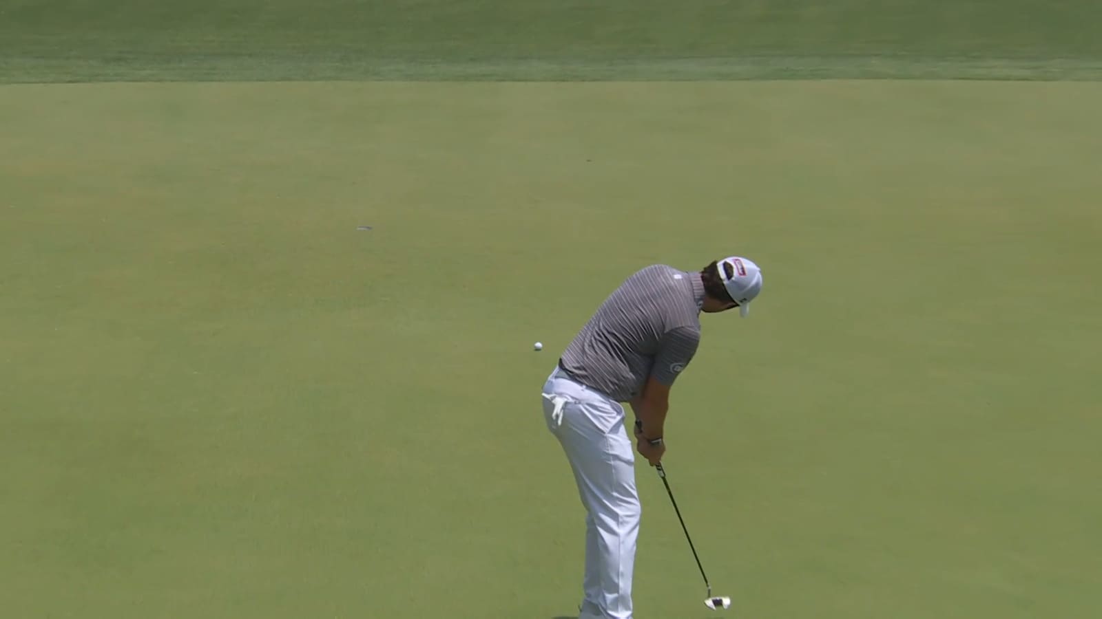 Davis Riley holes 36-footer for birdie at Charles Schwab