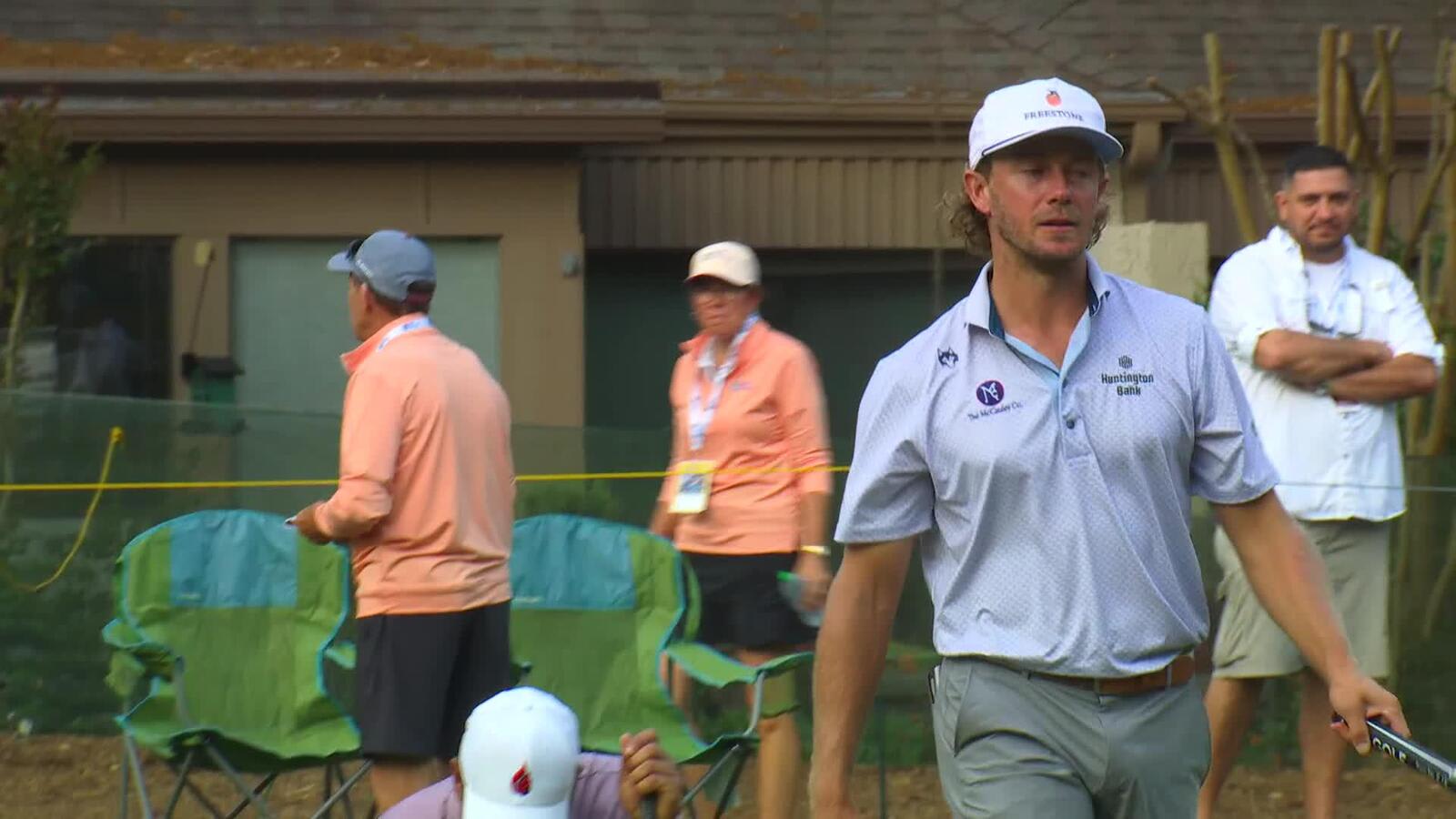 Austin Smotherman sinks 14-foot birdie putt on No. 1 at RBC Heritage