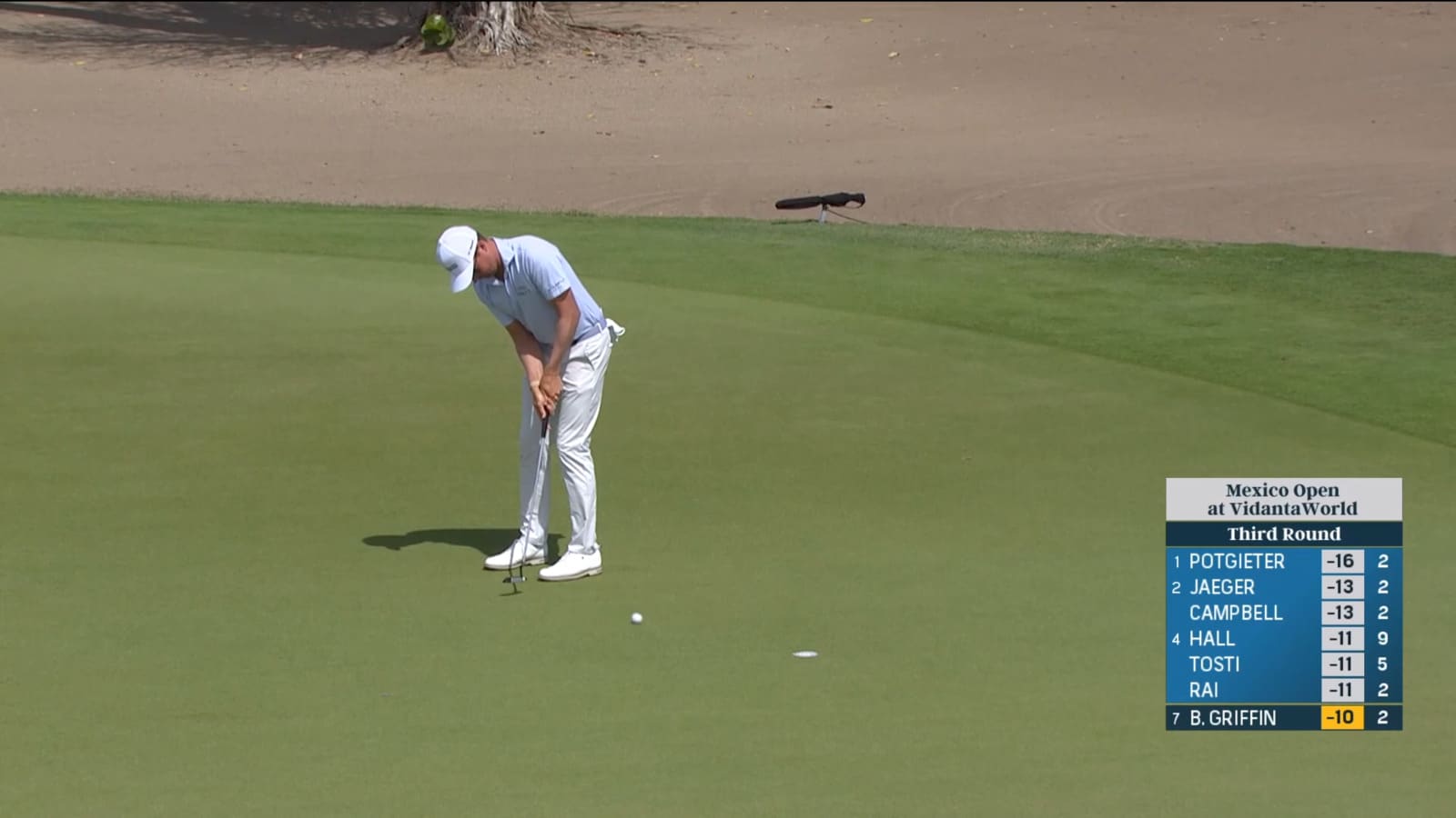 Ben Griffin sinks birdie putt at Mexico Open
