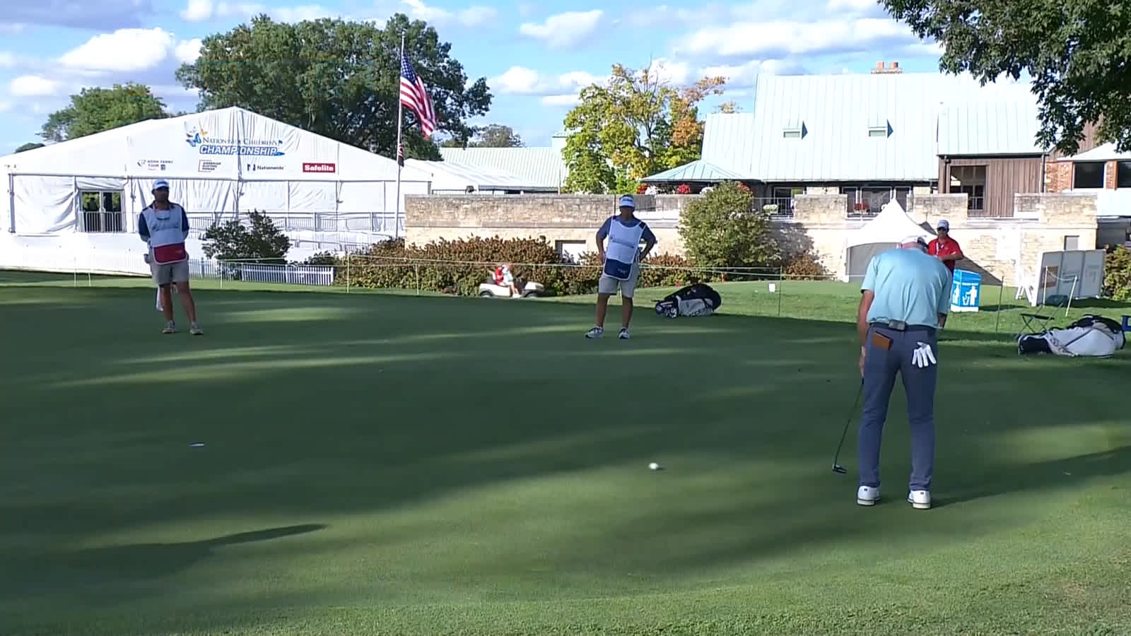 Dalton Ward drains putt for birdie to tie lead at Nationwide Children's
