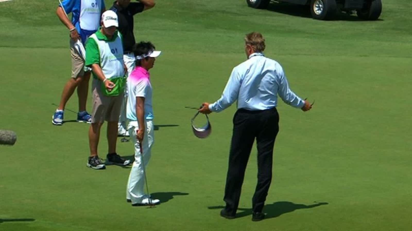 Ryuji Imada gets a ruling in Round 4 of HP Byron Nelson