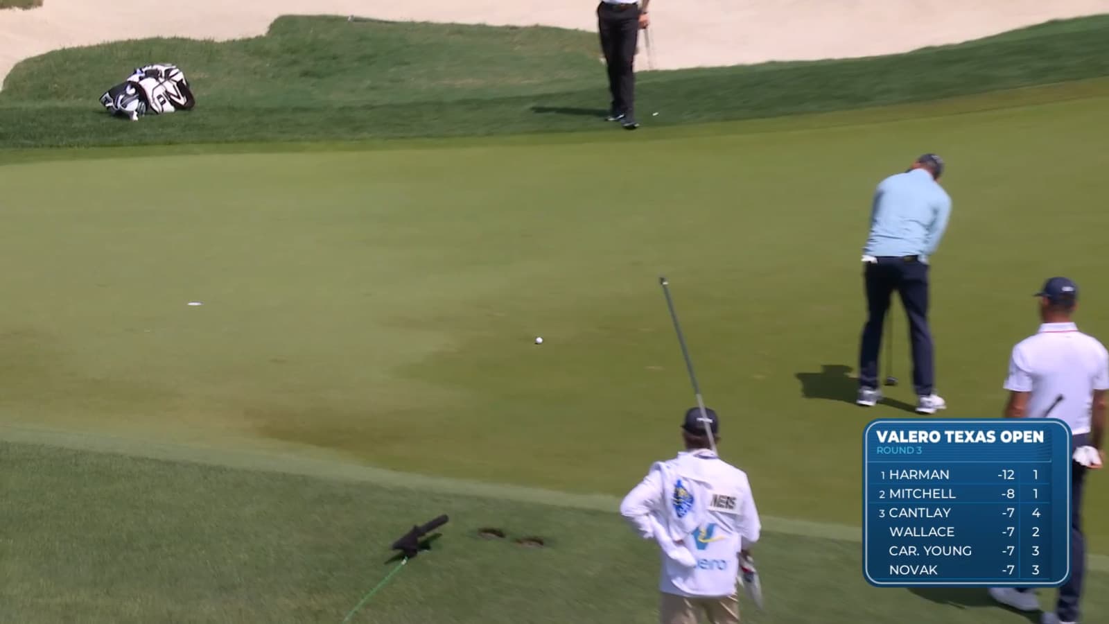 Corey Conners sinks 17-foot birdie putt at Valero