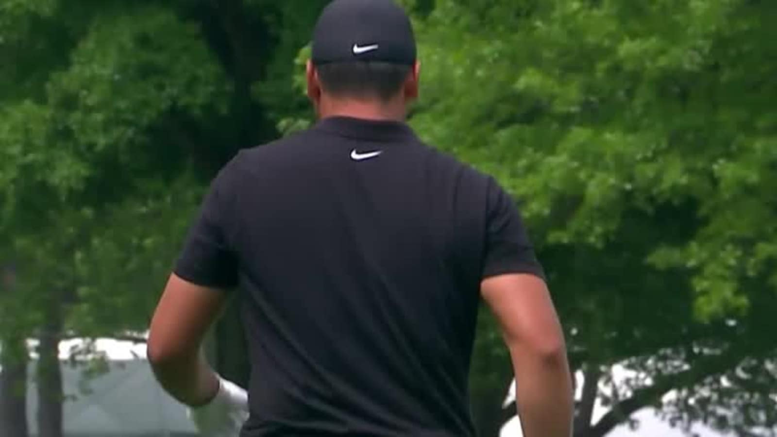 Jason Day’s over-the-trees approach to 2-feet at Wells Fargo