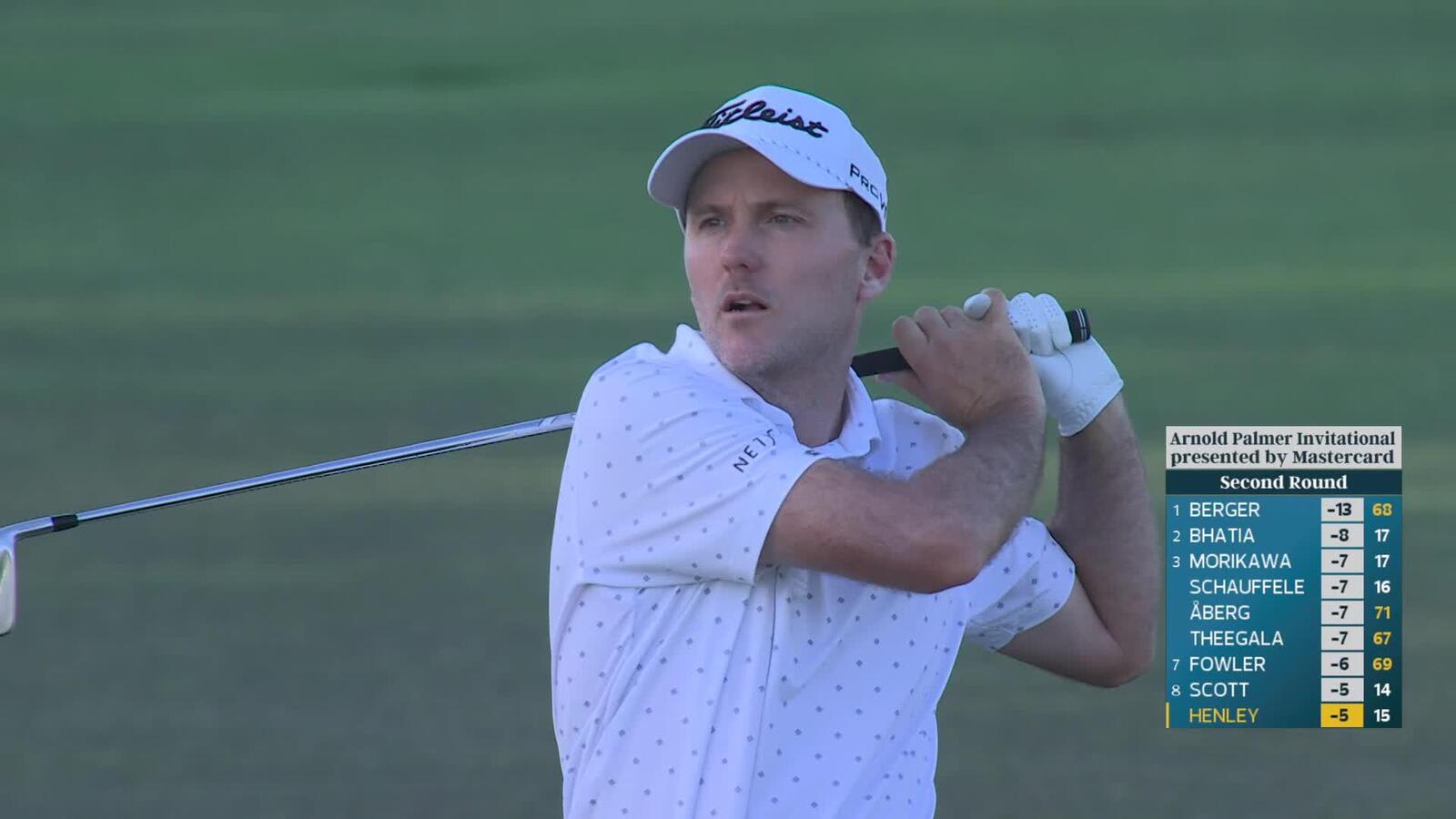 Russell Henley sinks 7-foot birdie putt on No. 16 at Arnold Palmer