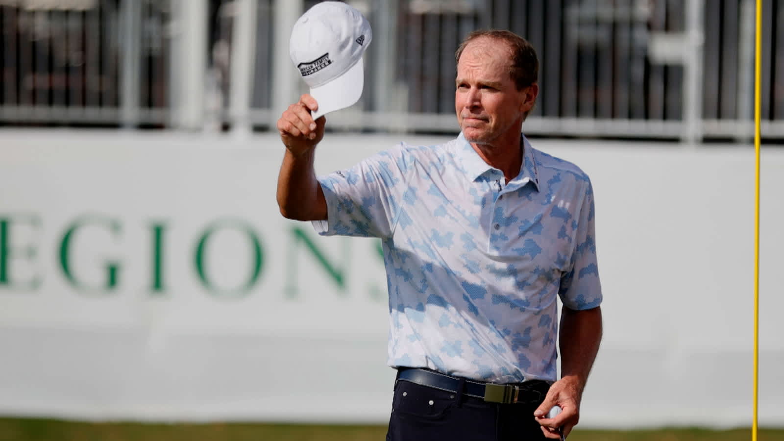Steve Stricker cruises to victory at Regions Tradition