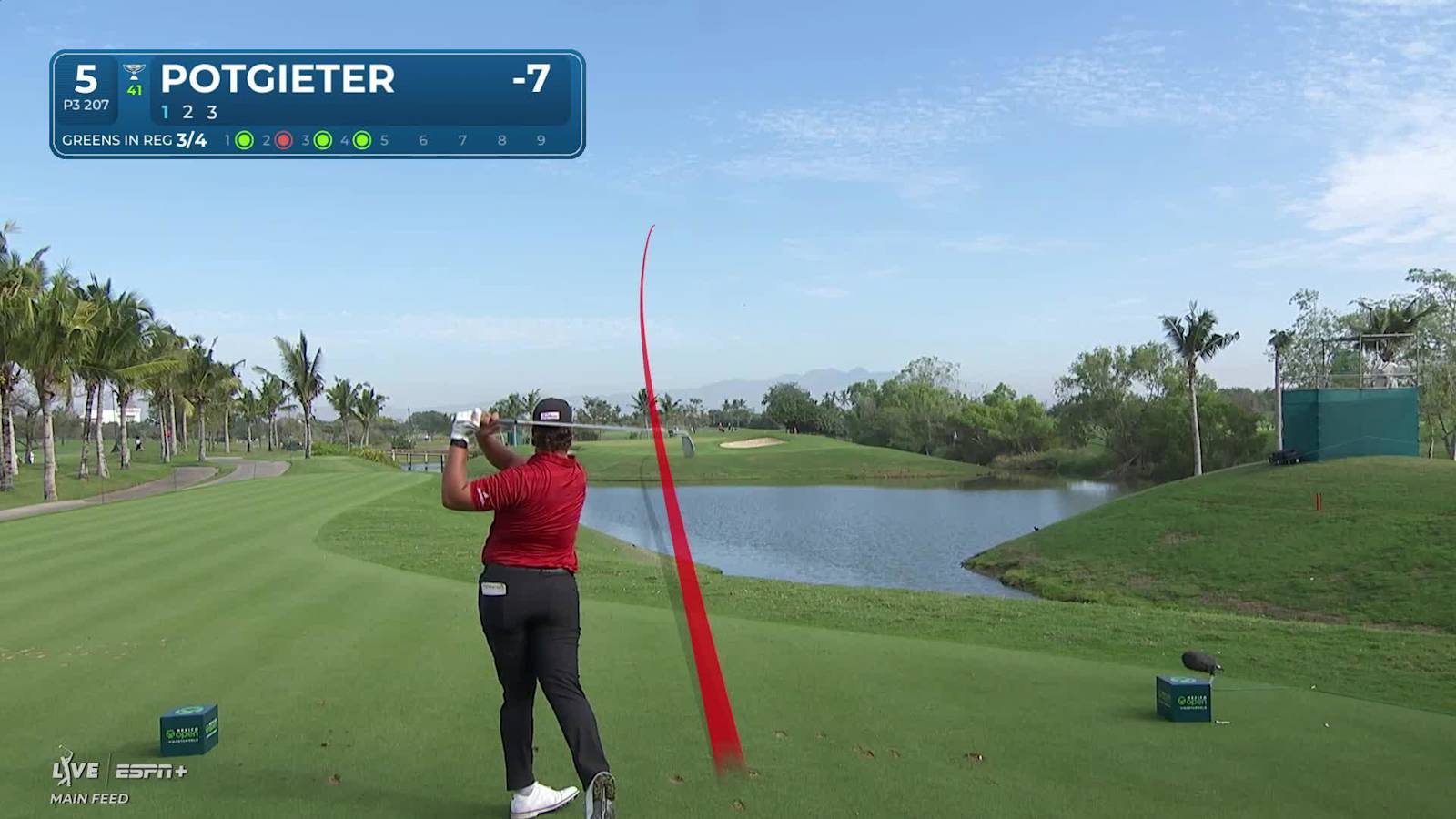 Aldrich Potgieter trickles in 16-foot birdie putt at Mexico Open