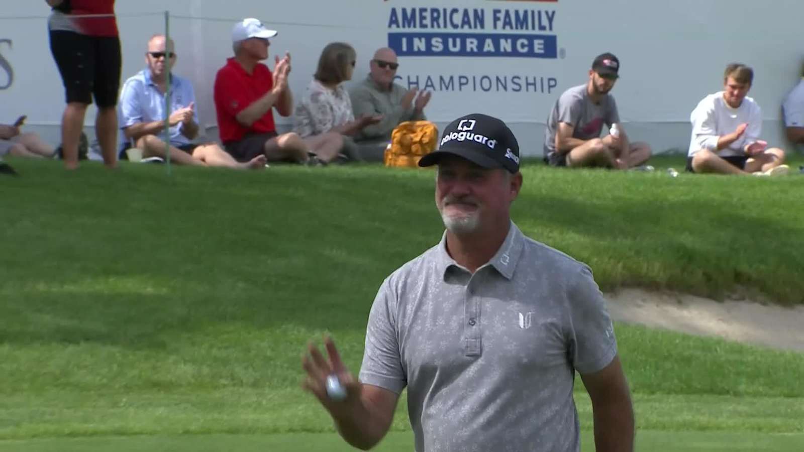 Jerry Kelly dials in tee shot to set up birdie at American