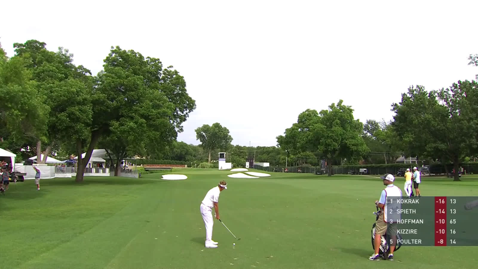 Ian Poulter makes birdie on No. 15 at Charles Schwab