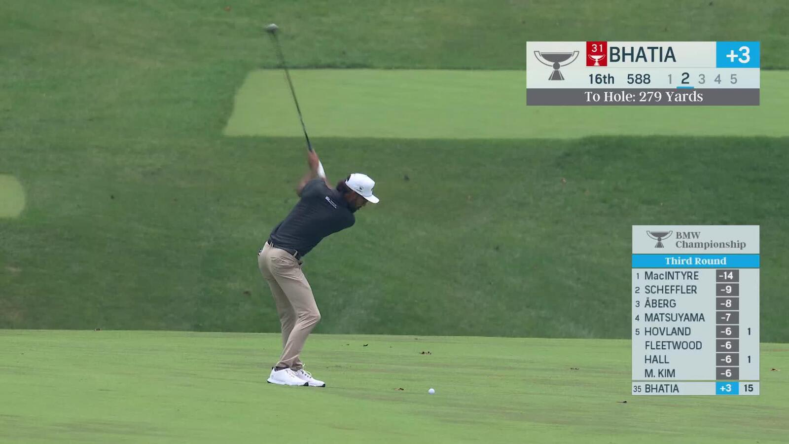 Akshay Bhatia makes birdie on No. 16 at BMW Championship