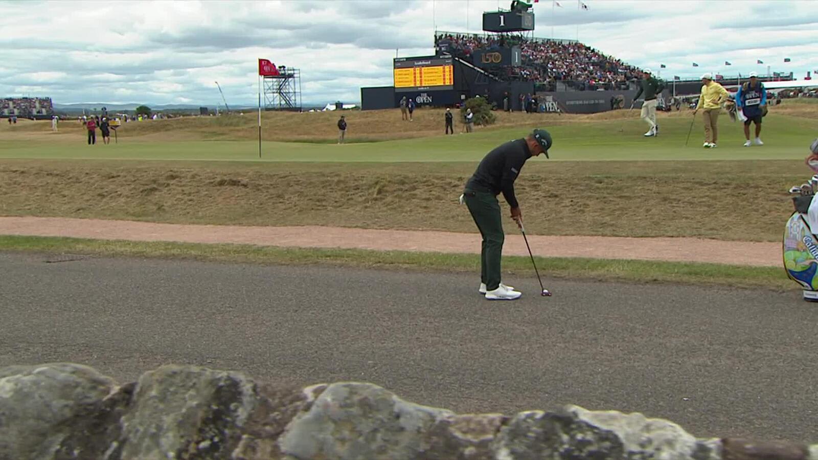 Xander Schauffle uses putter from the road on No. 17 at The Open