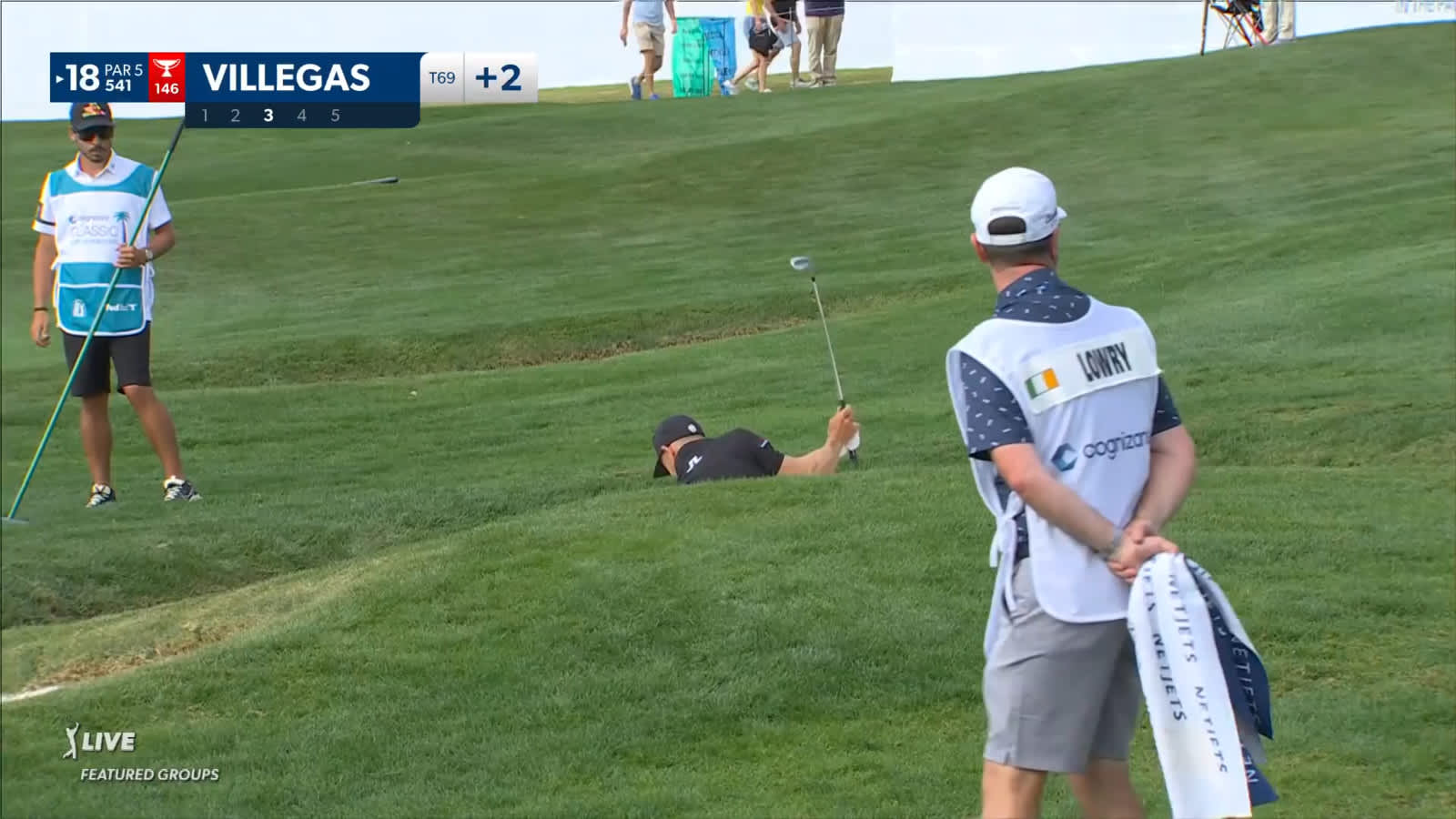 Camilo Villegas gets up-and-down from bunker for birdie at Cognizant Classic