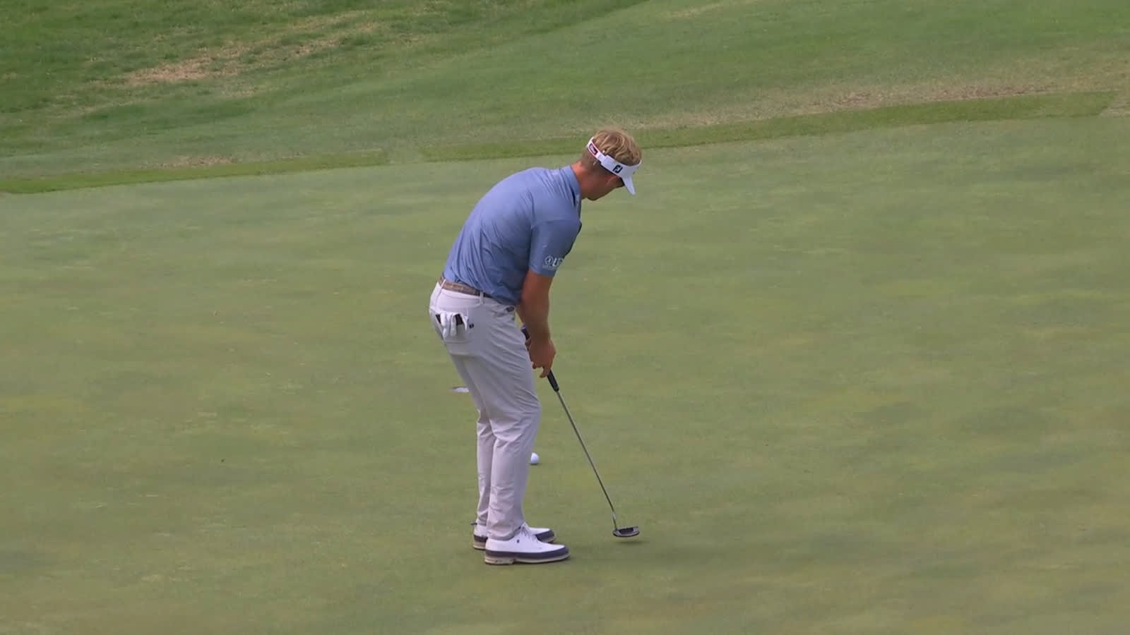 Tyson Alexander sinks birdie putt at THE CJ CUP