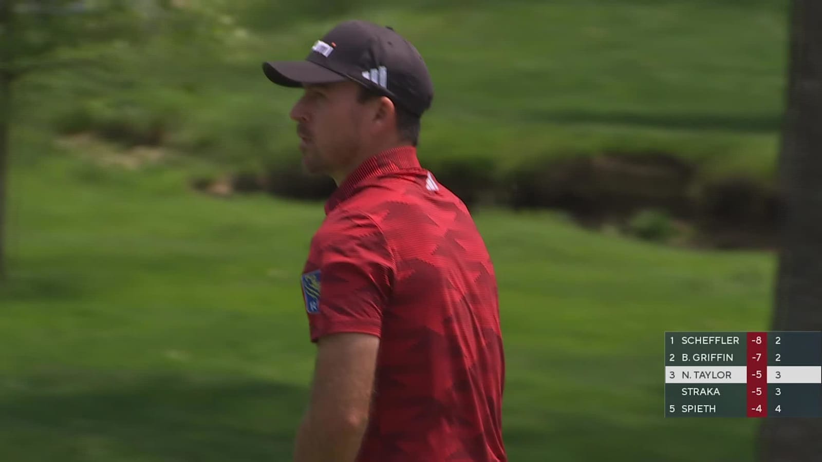 Nick Taylor rolls in back-to-back birdies to get within two at the Memorial
