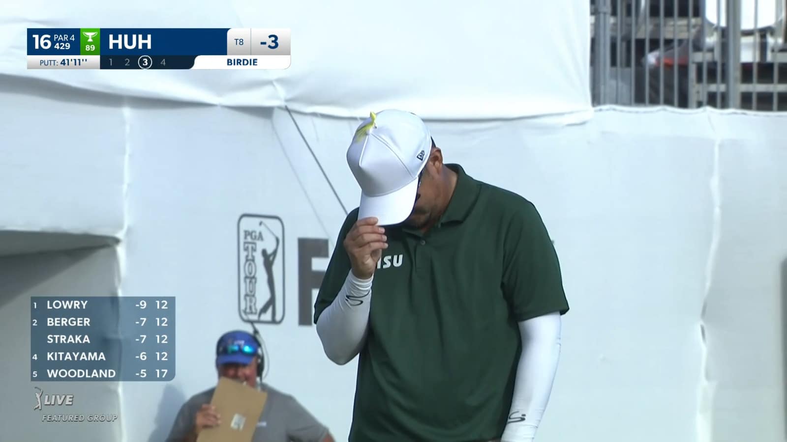 John Huh sends in 41-foot birdie putt at Honda