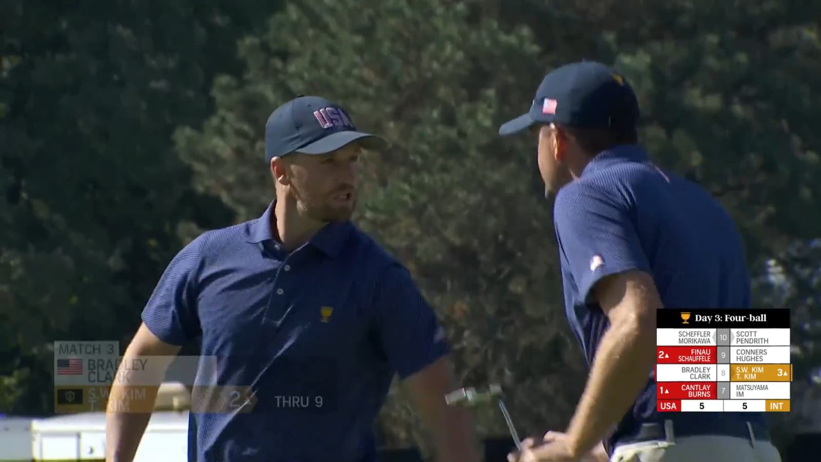 Wyndham Clark puts down birdie putt at Presidents Cup
