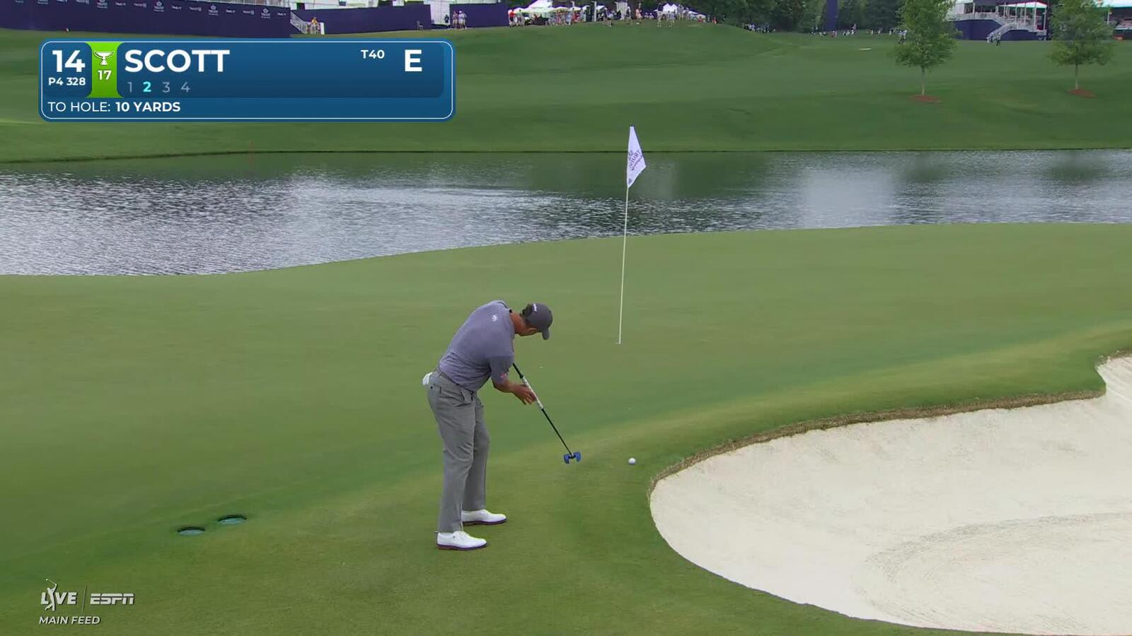 Adam Scott sinks 4-foot putt for birdie on No. 14 at Truist Championship