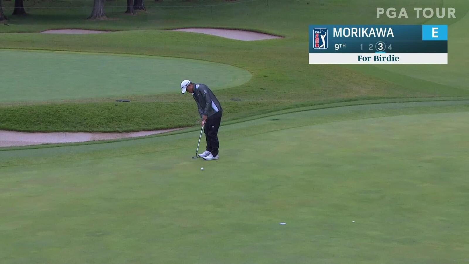 Collin Morikawa holes birdie putt at ZOZO CHAMPIONSHIP 