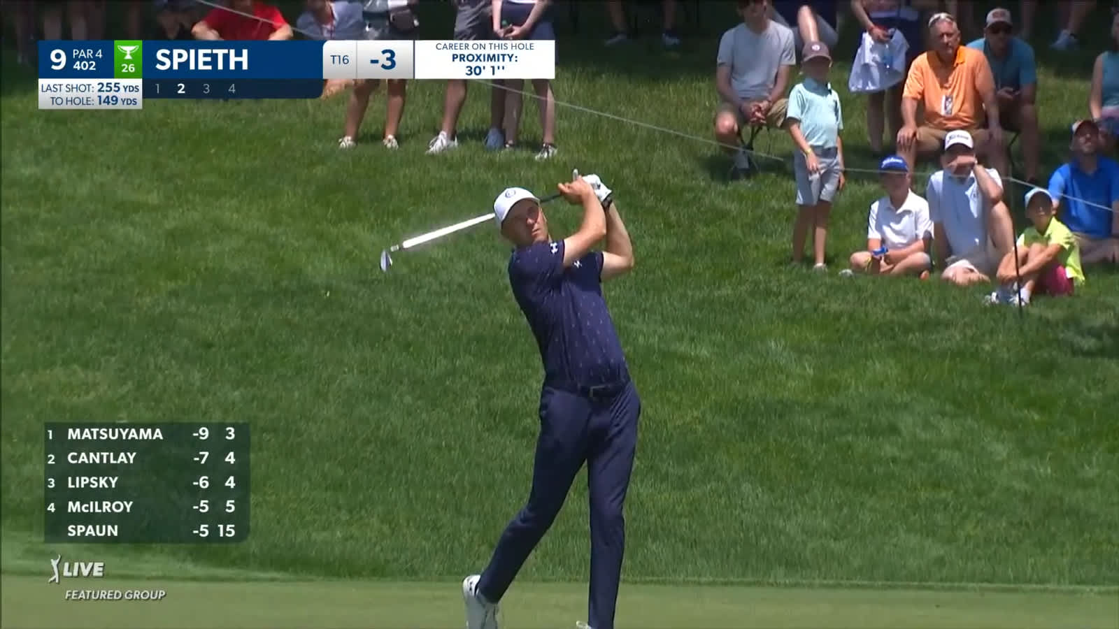 Jordan Spieth sticks approach to set up birdie at the Memorial