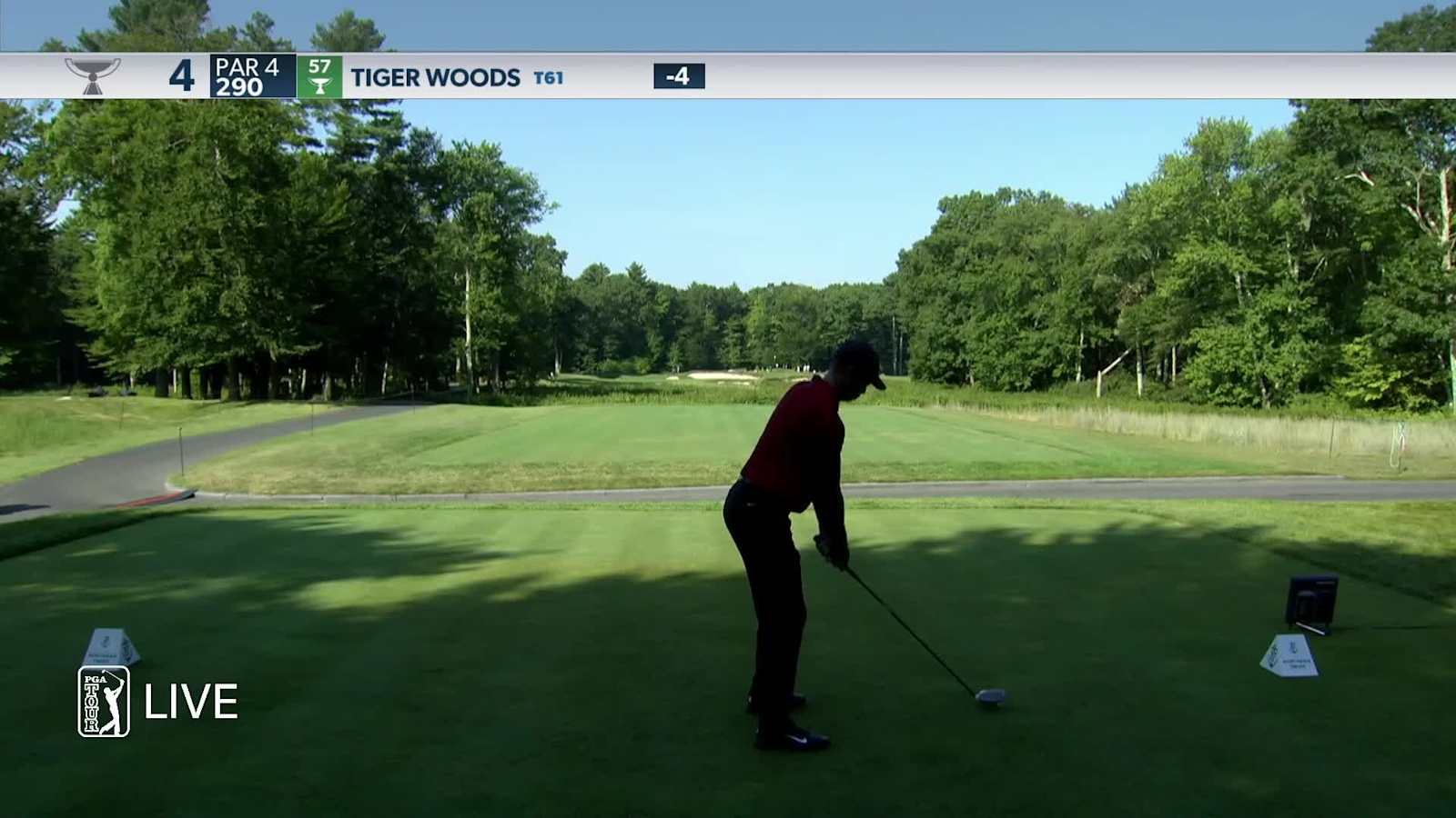 Tiger Woods drives par-4 to set up birdie at THE NORTHERN TRUST