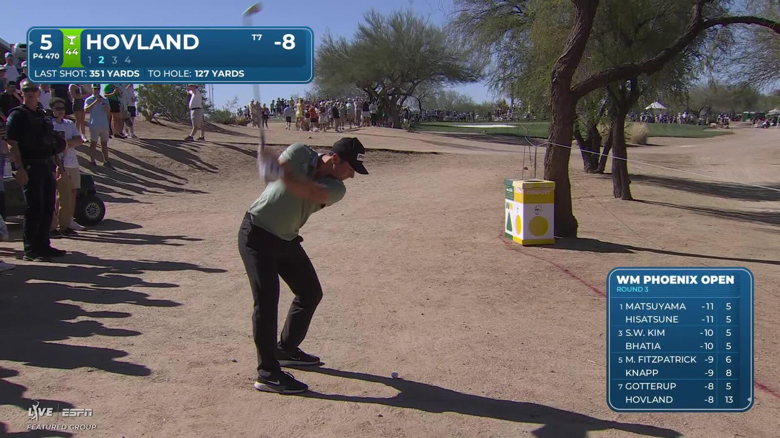 Viktor Hovland buries 31-foot birdie putt on No. 5 at WM Phoenix Open