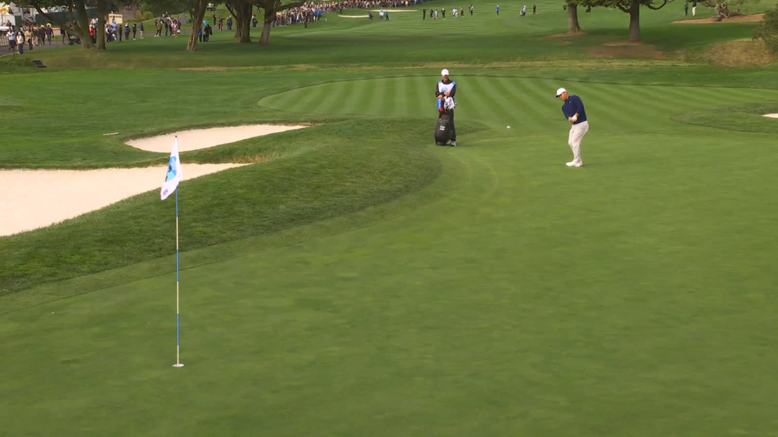 Tom Kim chips third on the green to set up birdie at AT&T Pebble Beach