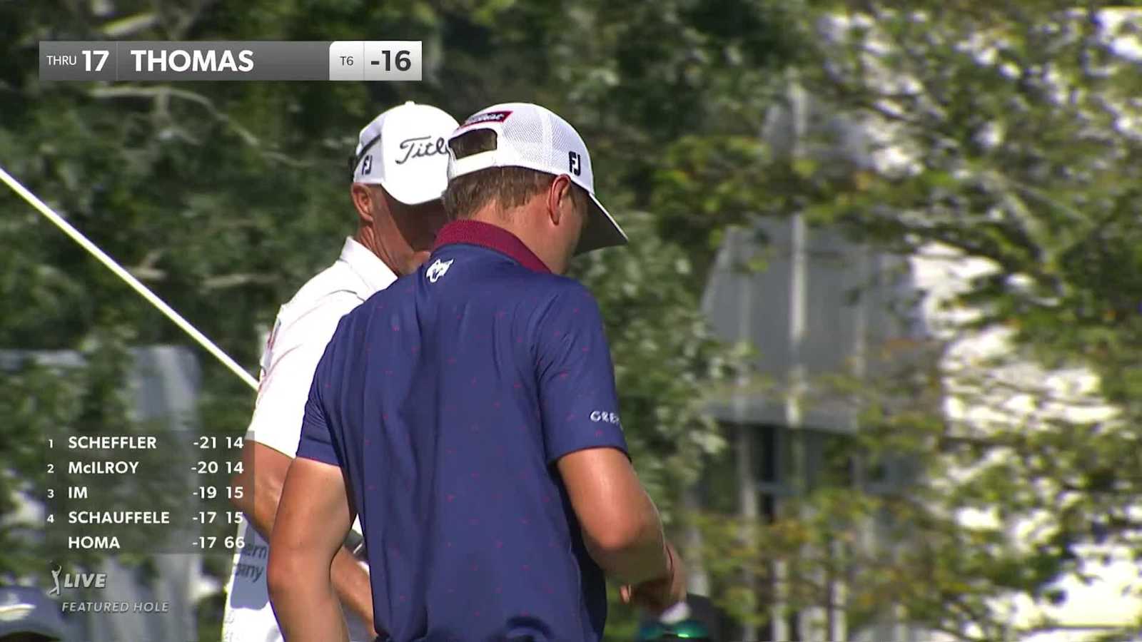 Justin Thomas makes 18-footer for birdie at TOUR Championship