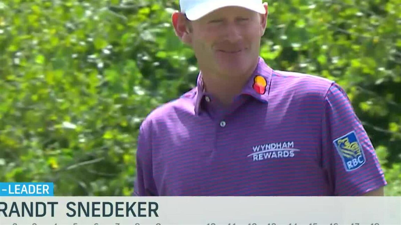 Brandt Snedeker sinks 16-foot birdie putt at THE NORTHERN TRUST 