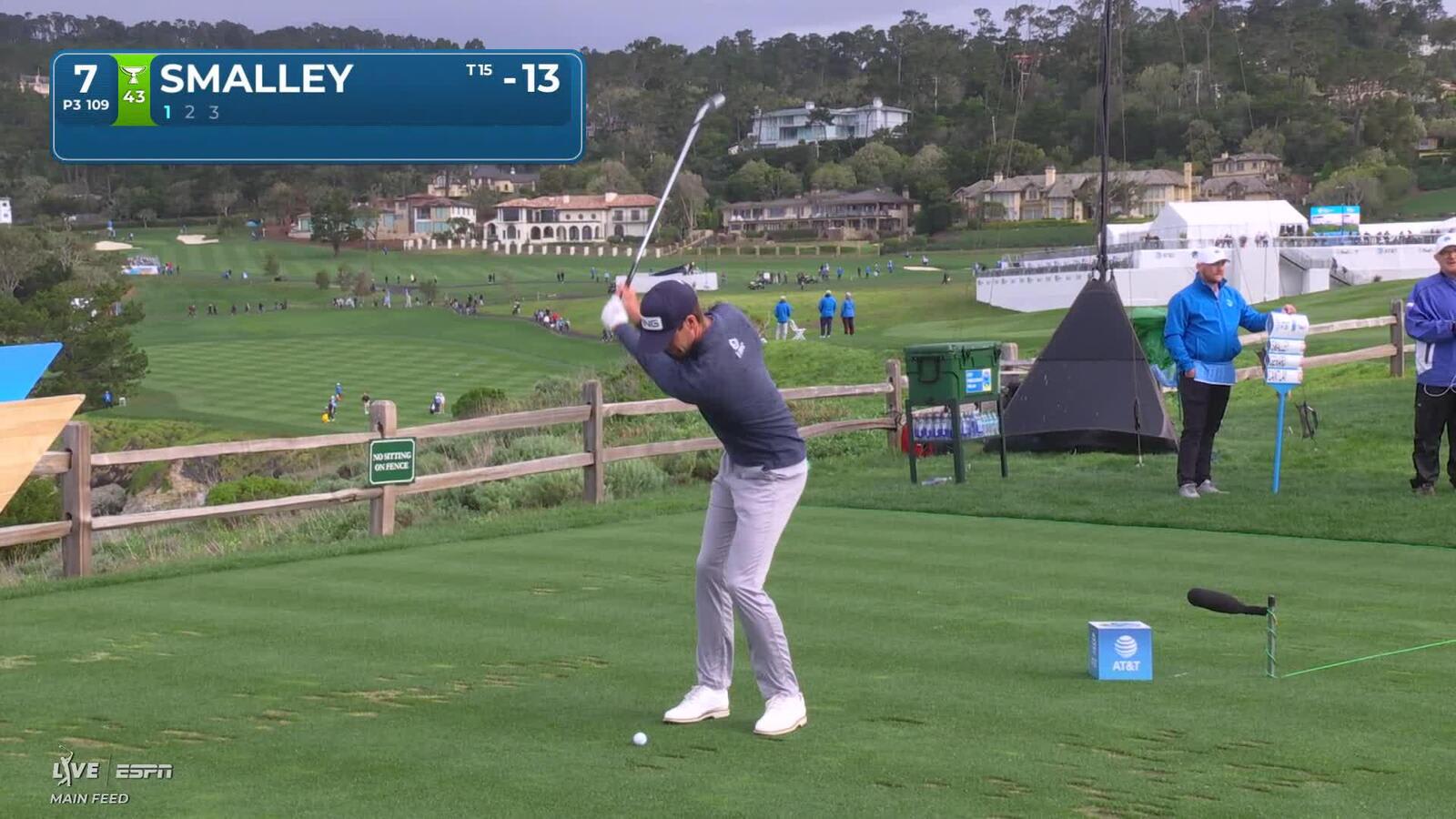 Alex Smalley hits 110-yard tee shot to 3 feet, nearly aces No. 7 at Pebble Beach