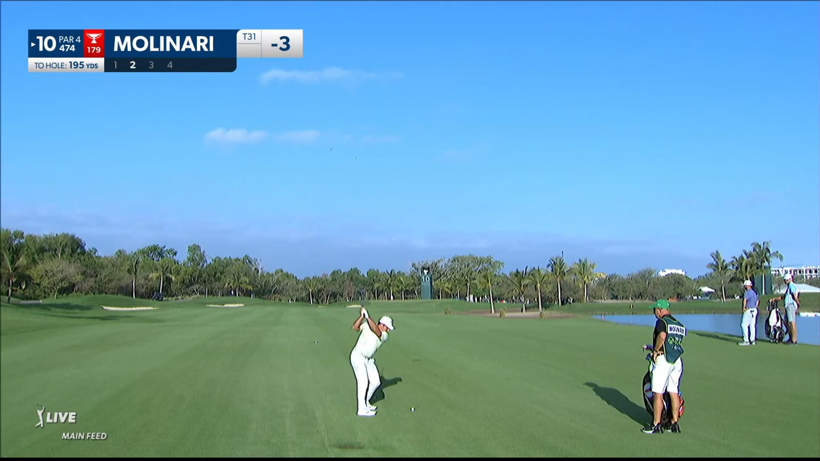 Francesco Molinari sticks approach to set up birdie at Mexico Open