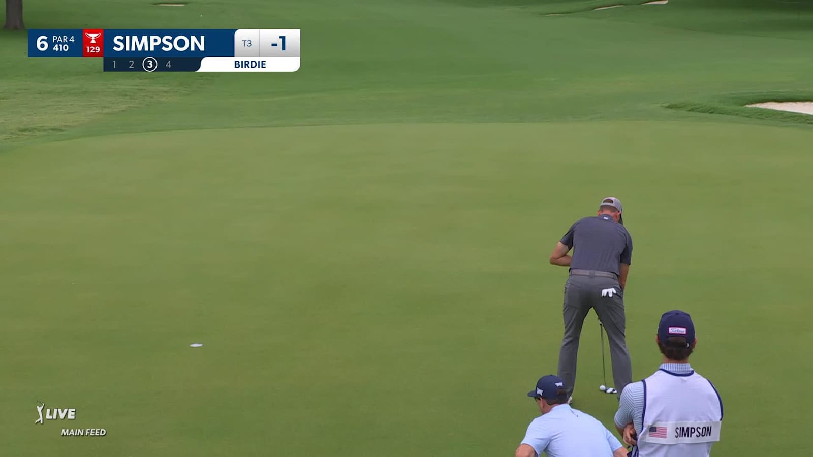 Webb Simpson drains 11-footer for birdie at Charles Schwab