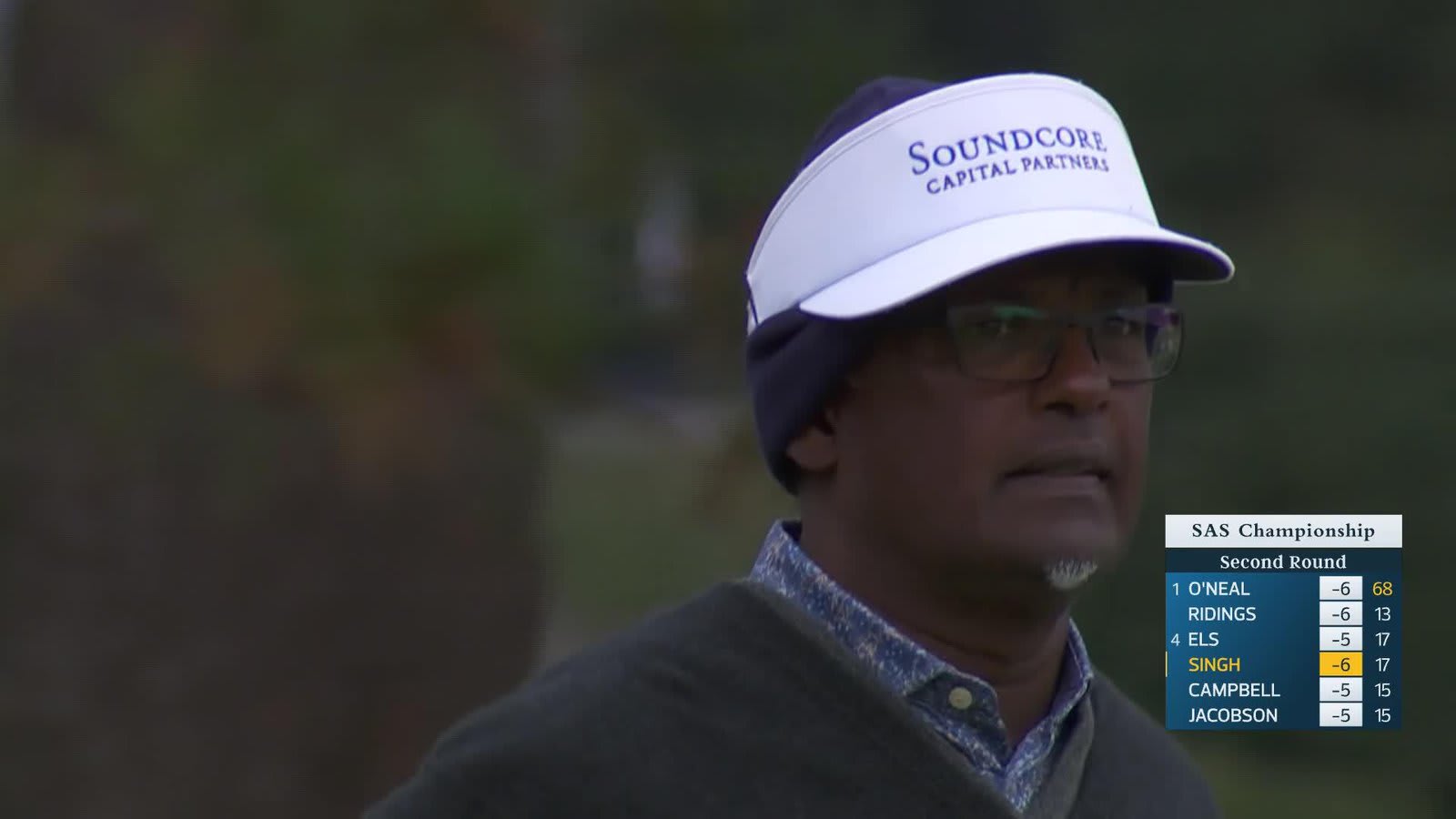 Vijay Singh makes birdie on No. 17 at SAS Championship