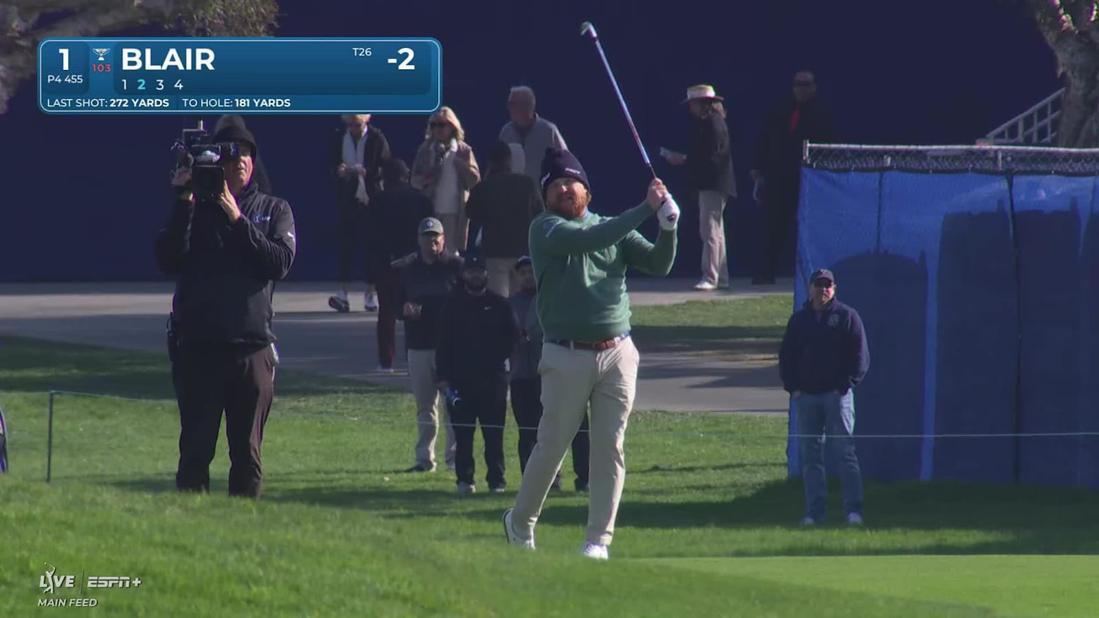 Zac Blair dials in approach to set up birdie at Farmers
