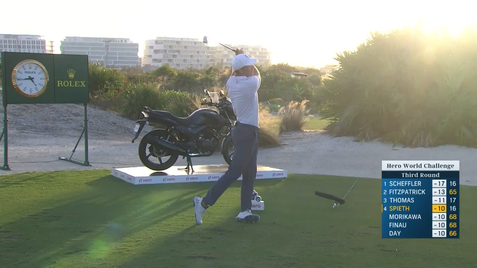 Jordan Spieth dials in tee shot to yield birdie at Hero World Challenge