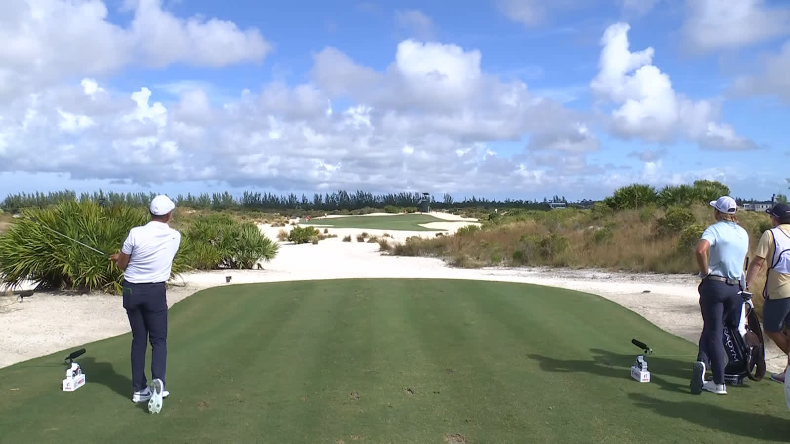 Jason Day dials in tee shot to set up birdie at Hero World Challenge