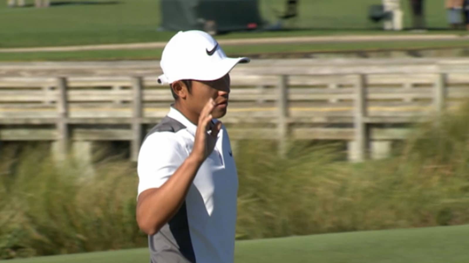 Cheng Tsung Pan drops in a 51-footer at The RSM Classic