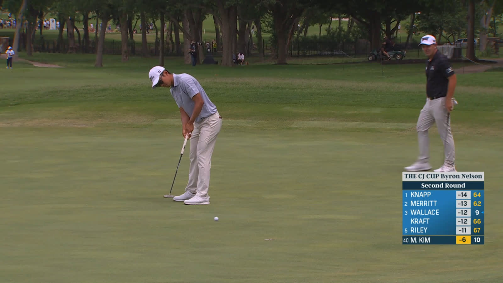 Michael Kim sends in putt for birdie at CJ CUP Byron Nelson