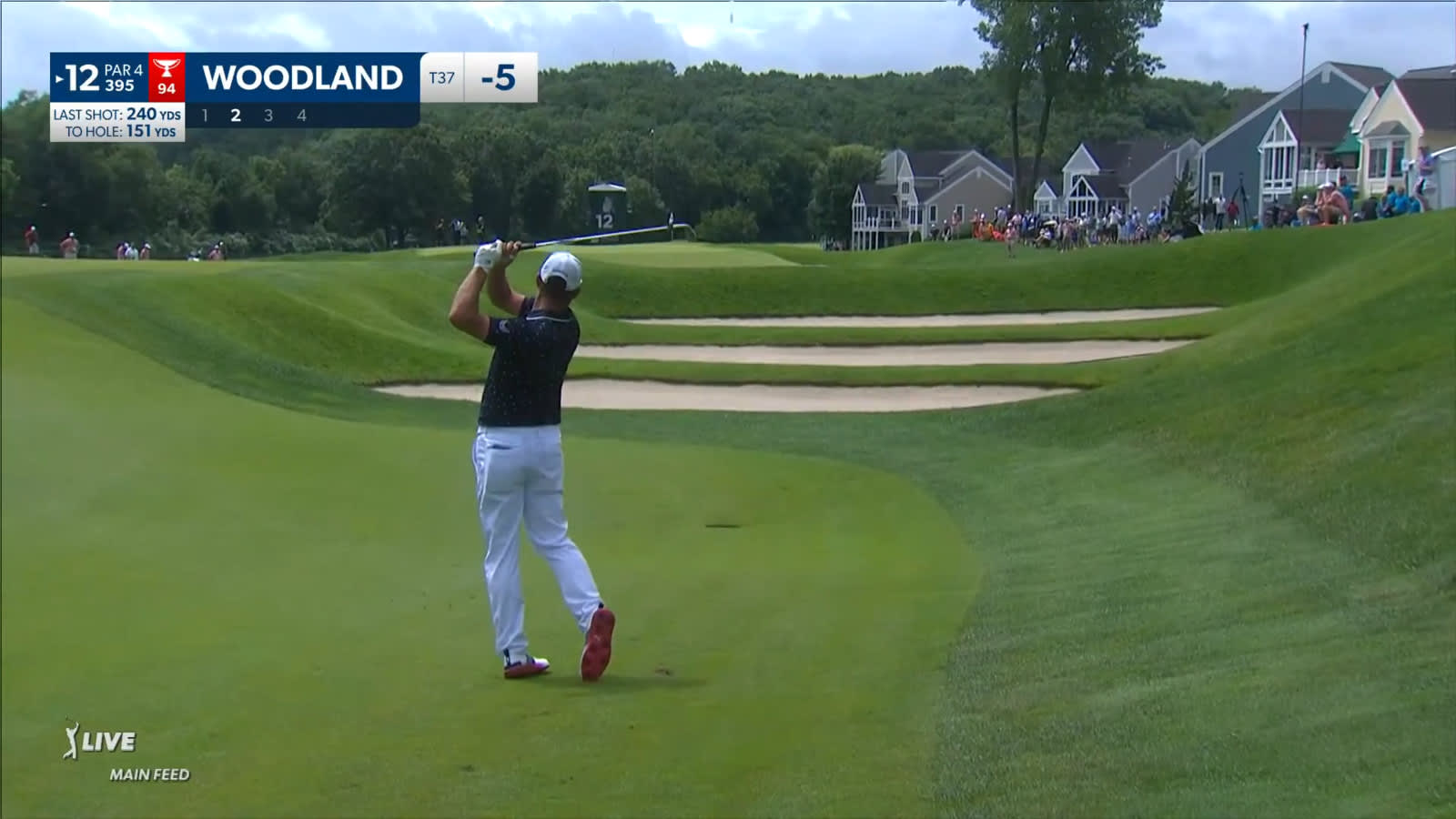 Gary Woodland goes right at the flag to set up birdie at Travelers