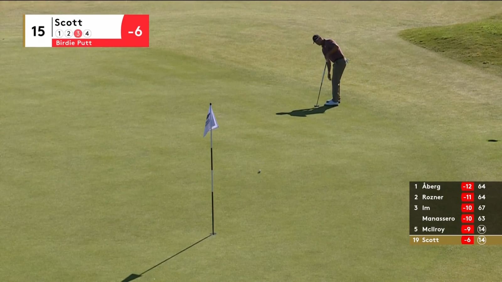Adam Scott drains 33-foot putt for birdie at Genesis Scottish Open
