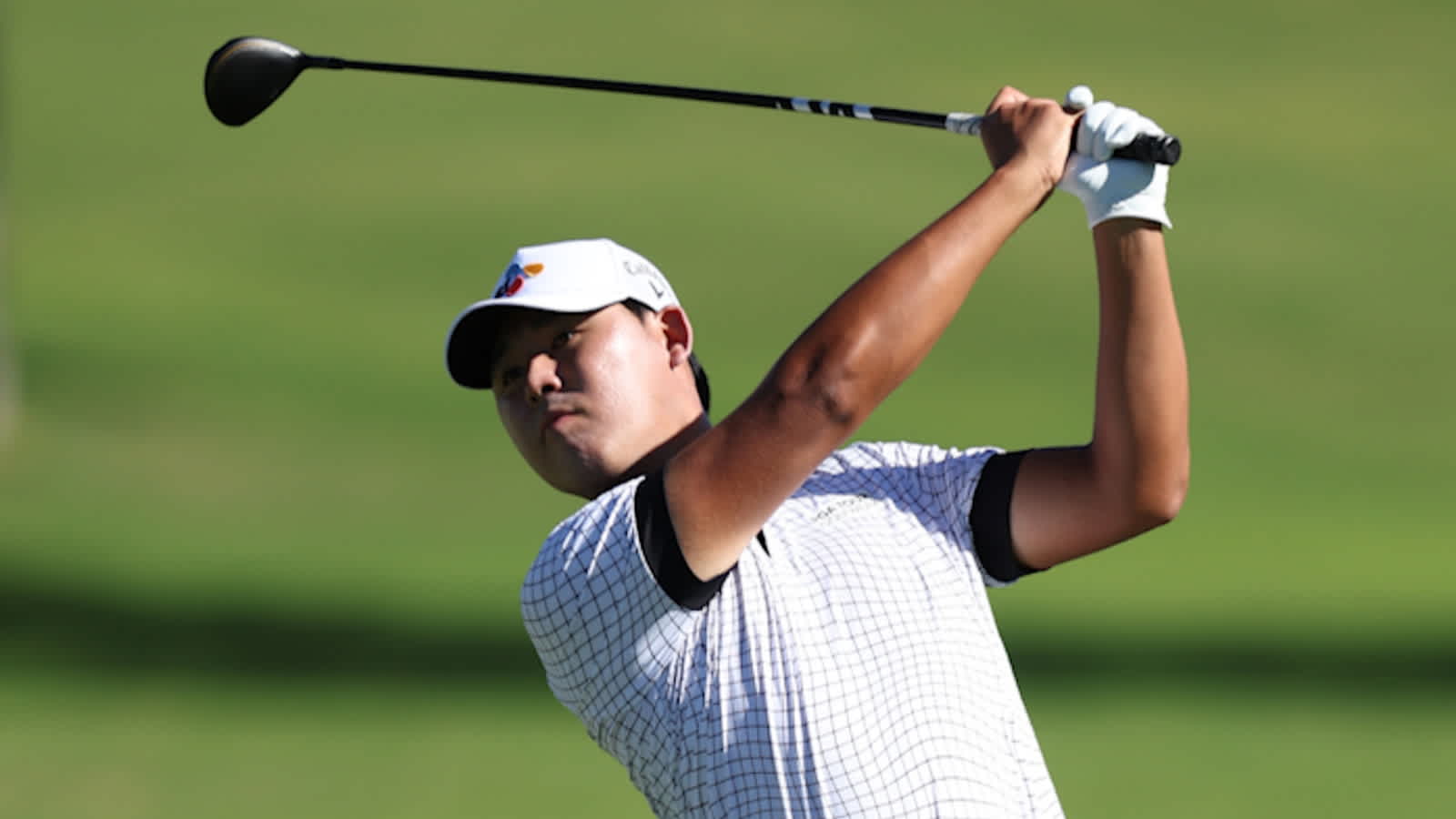 Si Woo Kim’s bounceback bunker eagle is the Shot of the Day