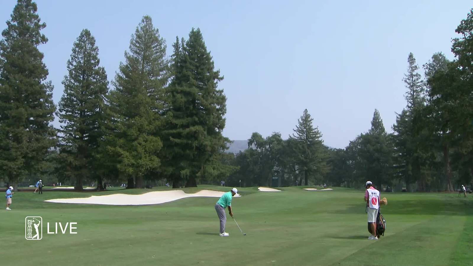 J.B. Holmes uses nice approach to set up birdie at Safeway Open 